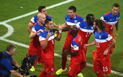 گل دمپسی به غنا، پنجمین گل سریع تاریخ جام جهانی