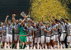 جام قهرمانی در دستان بوفون|یوونتوس 2 - 0 لاتزیو / سوپر کاپ ایتالیا