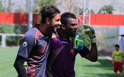 نیلسون : باشگاه تصمیم می‌گیرد من بروم یا سوشا/ دوست ندارم با حضورم کسی را آزار دهم