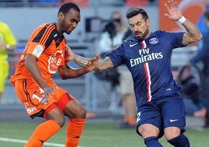 ازکویل لاوْتزی