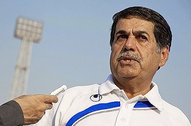 باقری‌نیا: مشکلات حل هم شود، دیگر برنمی‌گردم