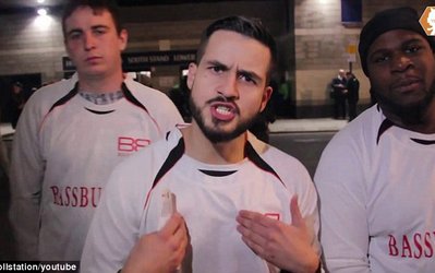 حاشیه روز | حمله کمدین‌ها به فوتبال / چه کسانی بازی دیشب تاتنهام در لیگ اروپا را برهم زدند؟