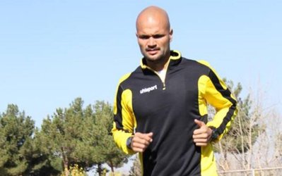 فن‌دیک از سپاهان به لیگ تایلند منتقل شد