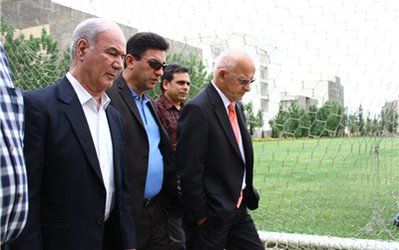 افشارزاده: هم با قلعه‌نویی امضا می‌کنیم، هم با بازیکنان مدنظرش