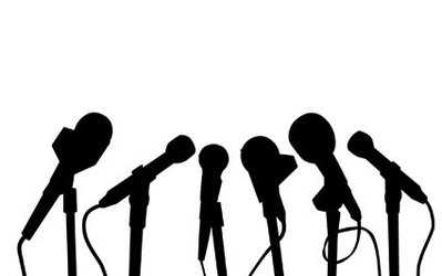 هفته اول لیگ برتر | برگزاری نشست خبری هندبال در بین دو نیمه بازی تراکتورسازی - فولاد!