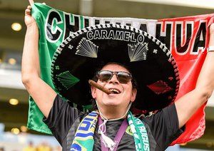 هوادار مکزیک|برزیل 2 - 0 مکزیک / دیدار دوستانه